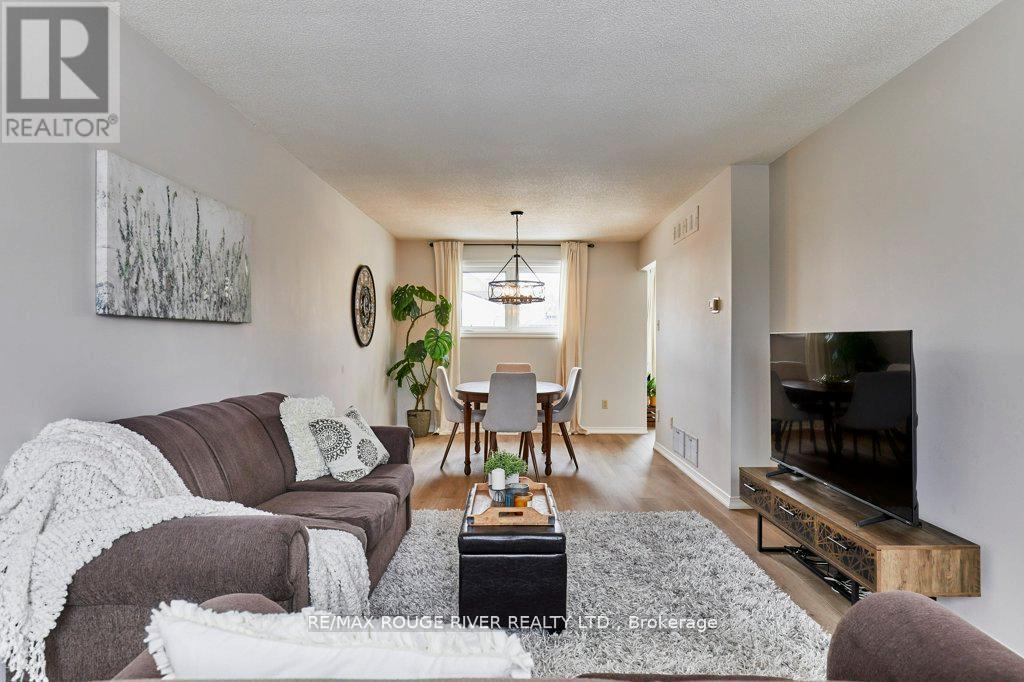 34 CEDAR COURT - 7