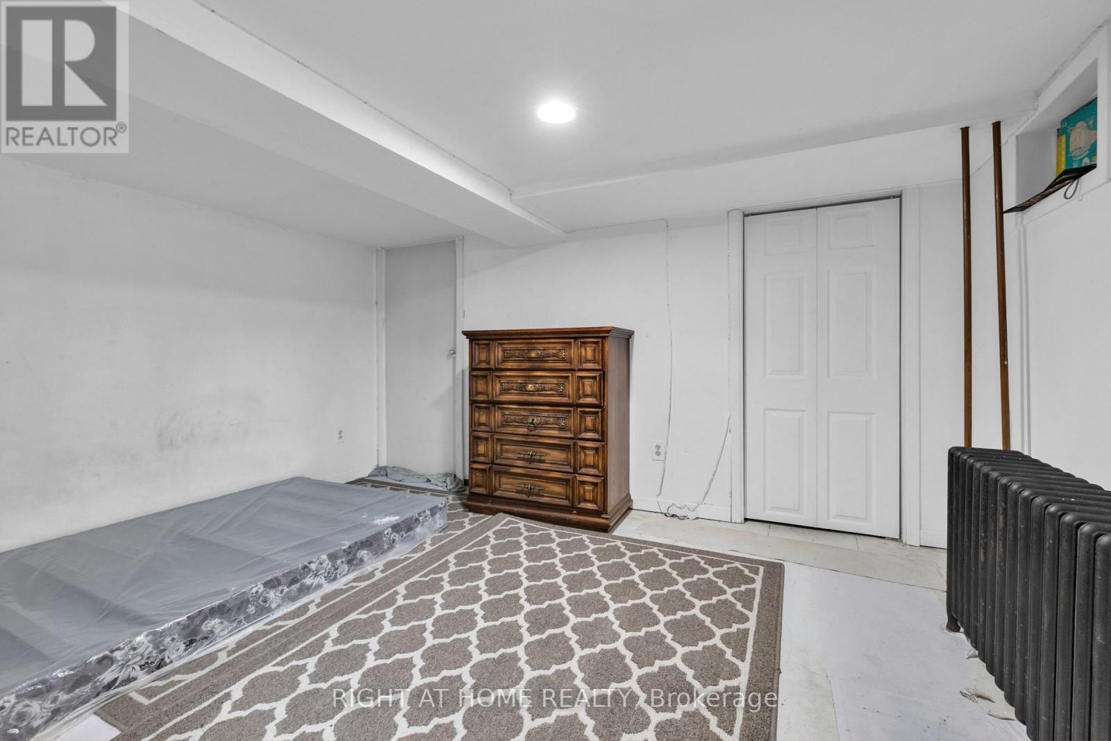 530-532 CAMPBELL AVENUE - 20