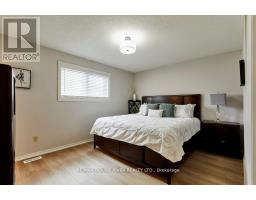 34 Cedar Court, Kawartha Lakes, ON K9V6A9 Photo 13
