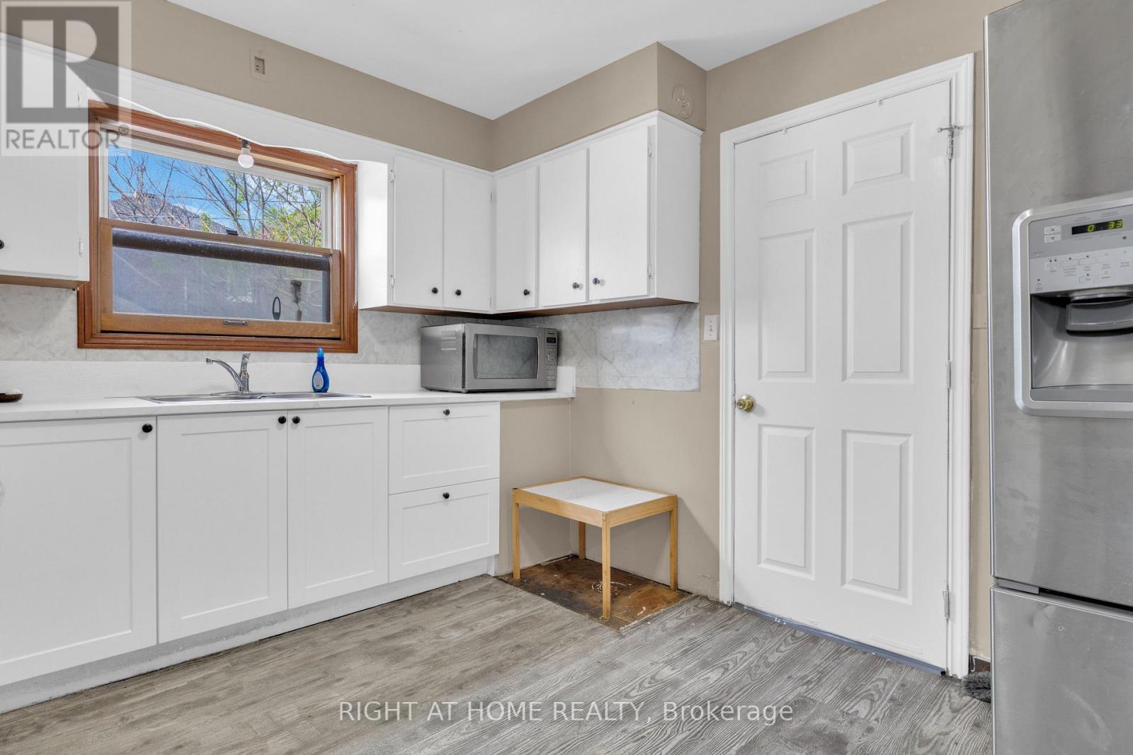 321 RANKIN AVENUE - 5
