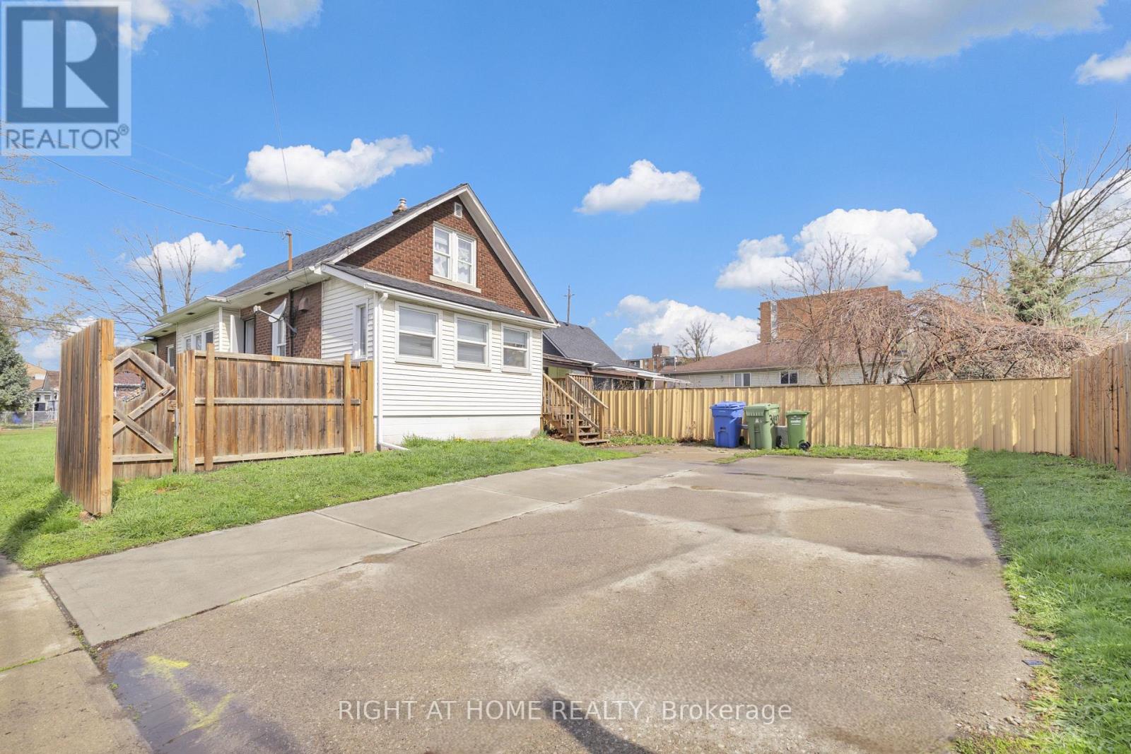 3497 PETER STREET - 12