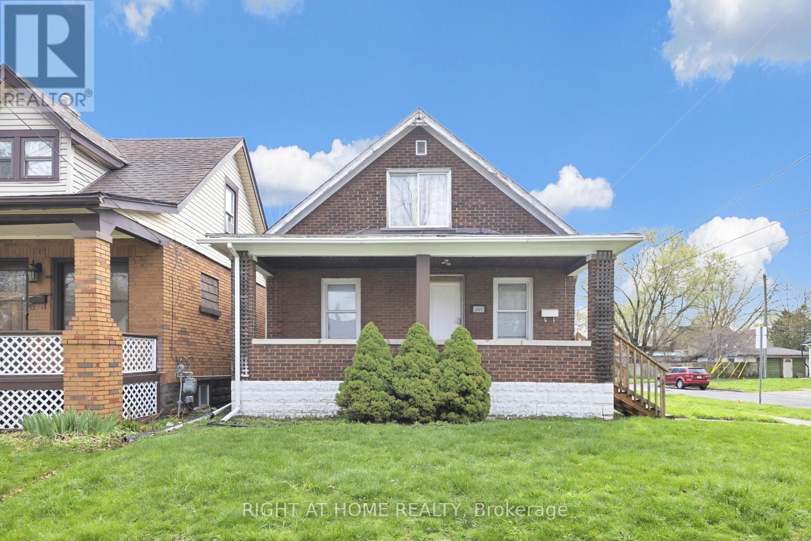 3497 PETER STREET - 2