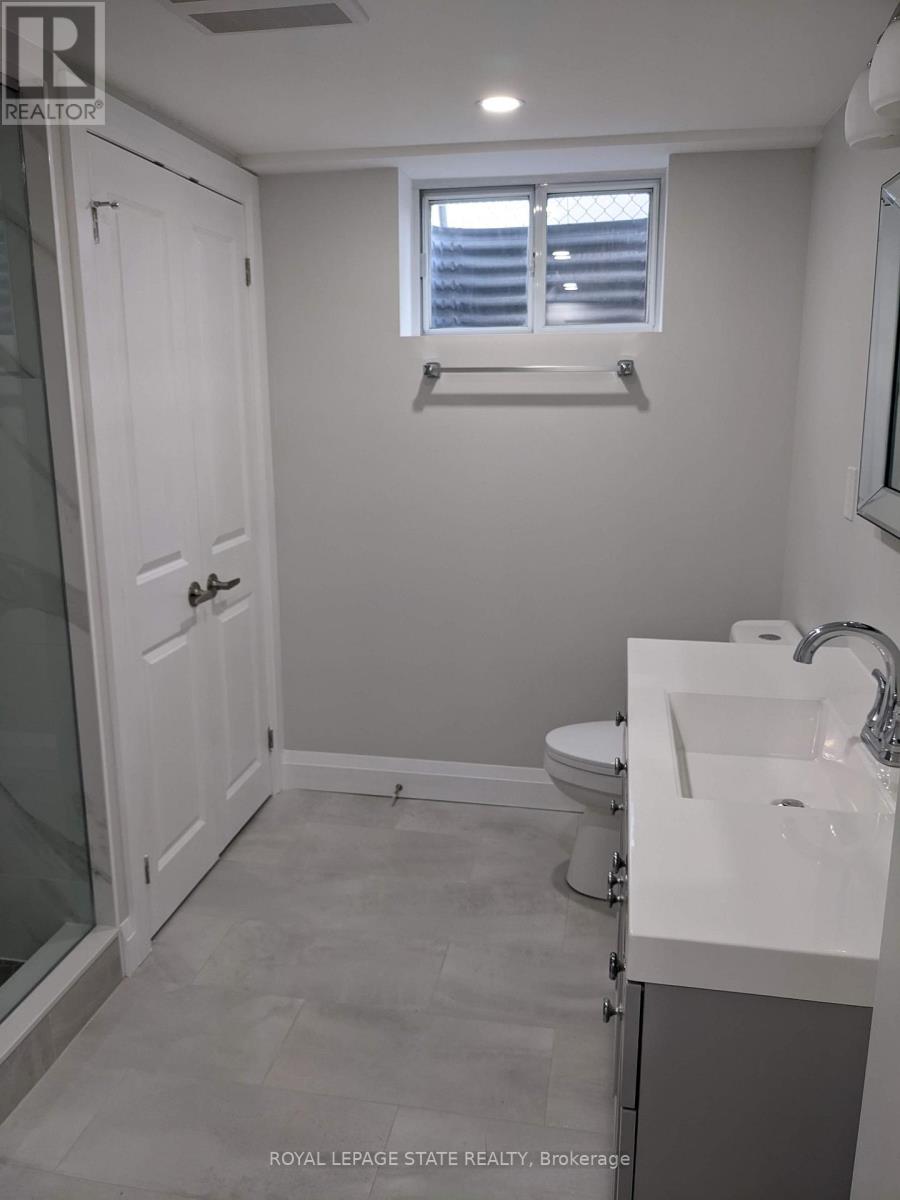 28 DELENA AVENUE S - 30