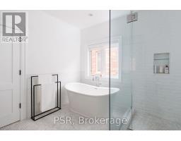2040 Bingley Crescent, Oakville, ON L6M0E4 Photo 23