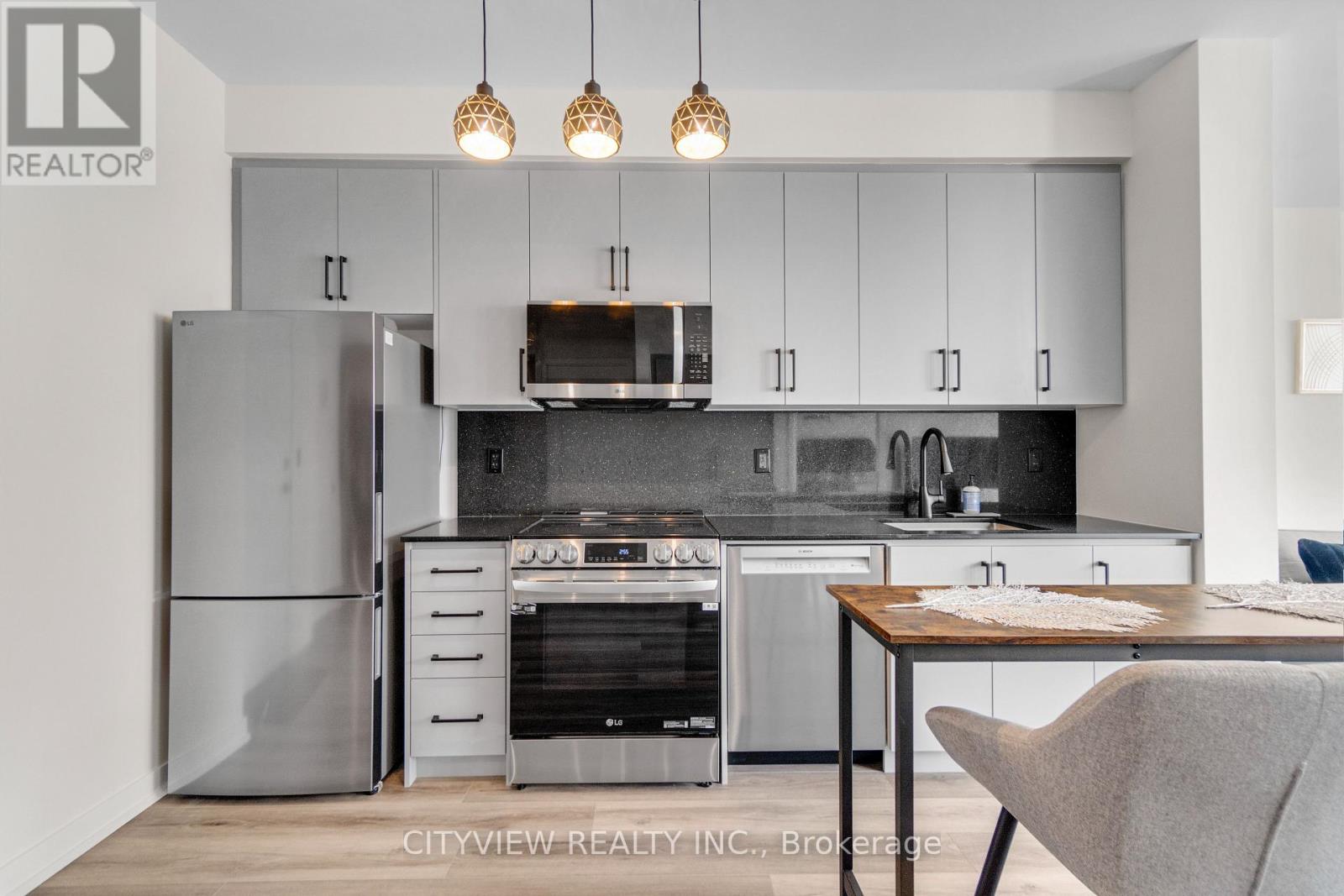 #2905 510 CURRAN PLACE - 12