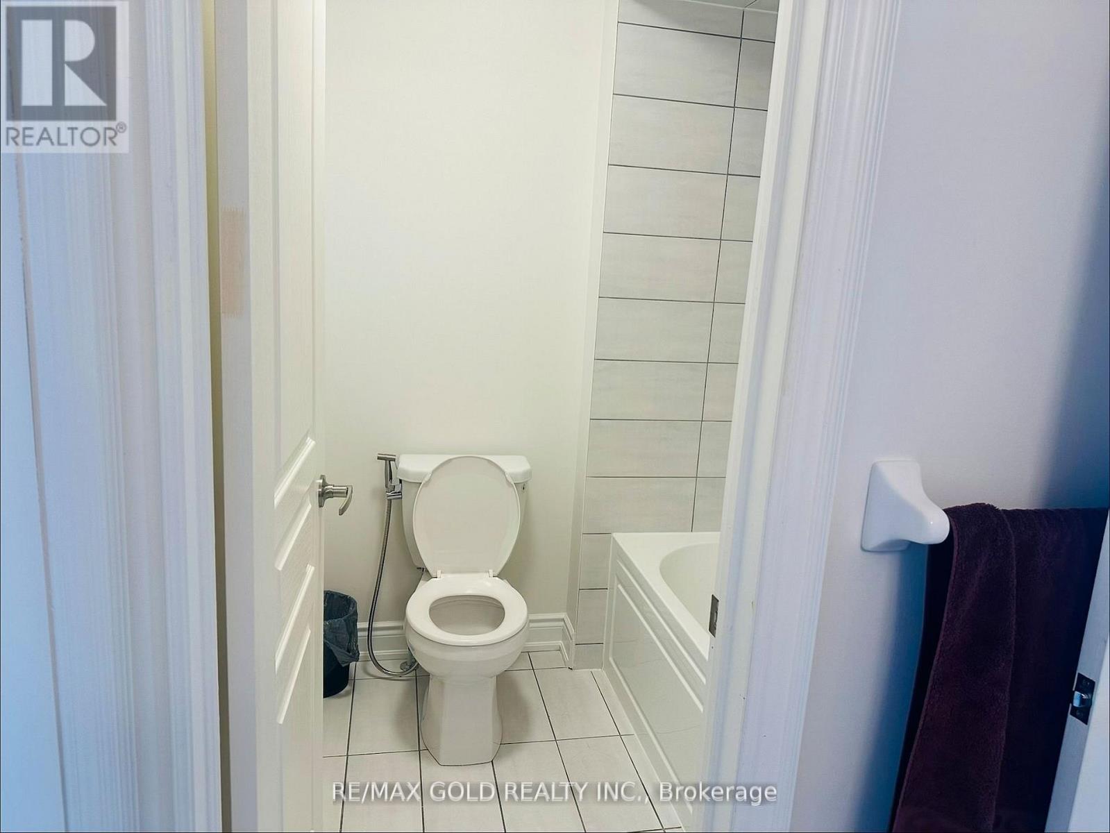 298 ETHERIDGE AVENUE - 31