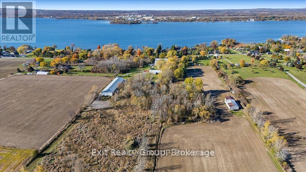 2421 COUNTY RD 3 - 21