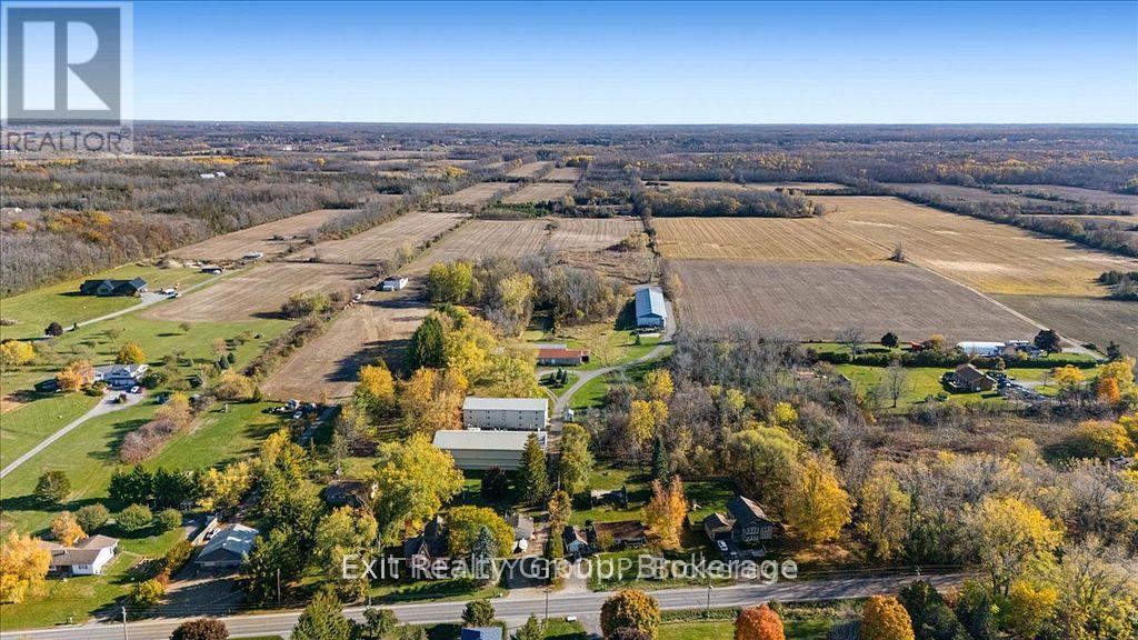 2421 COUNTY RD 3 - 3