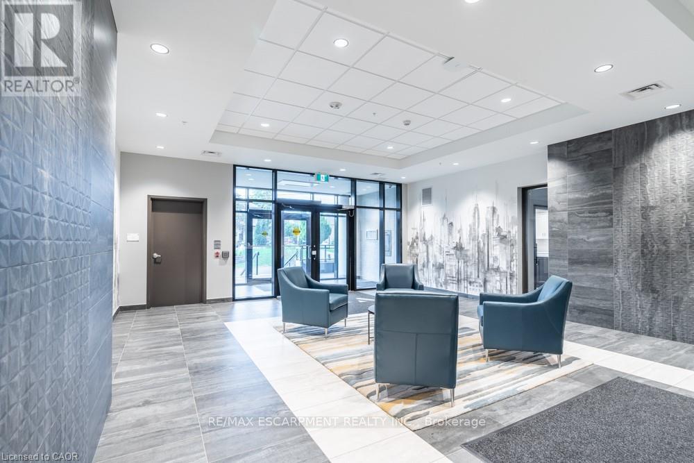 #213 30 HAMILTON STREET S - 5