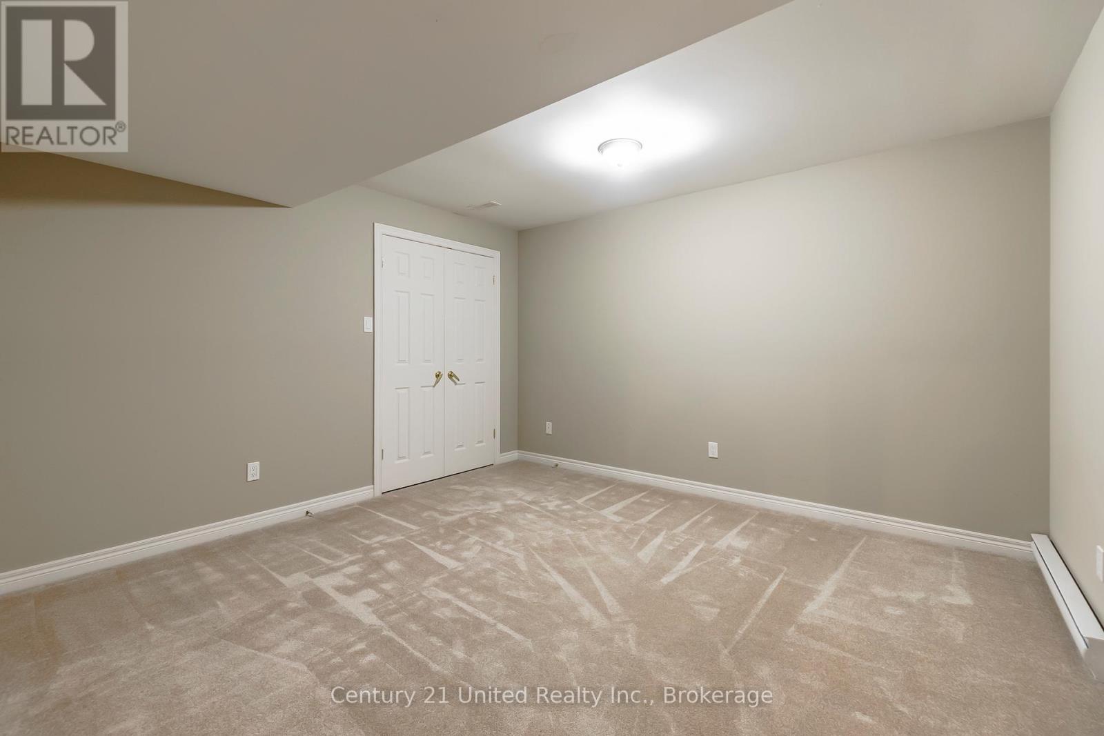 #12 1850 CHERRYHILL ROAD - 36