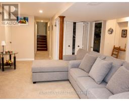 28 Elderberry Avenue, Grimsby, ON L3M5R5 Photo 18