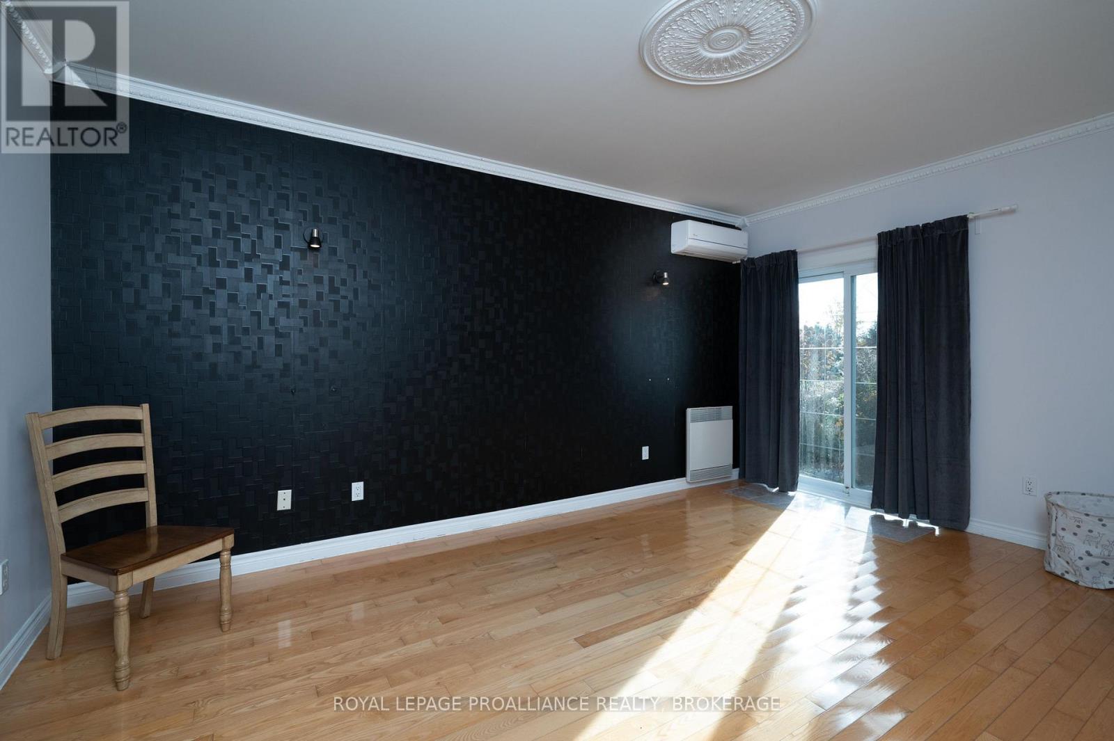 10 NORTH SHORE ROAD - 17