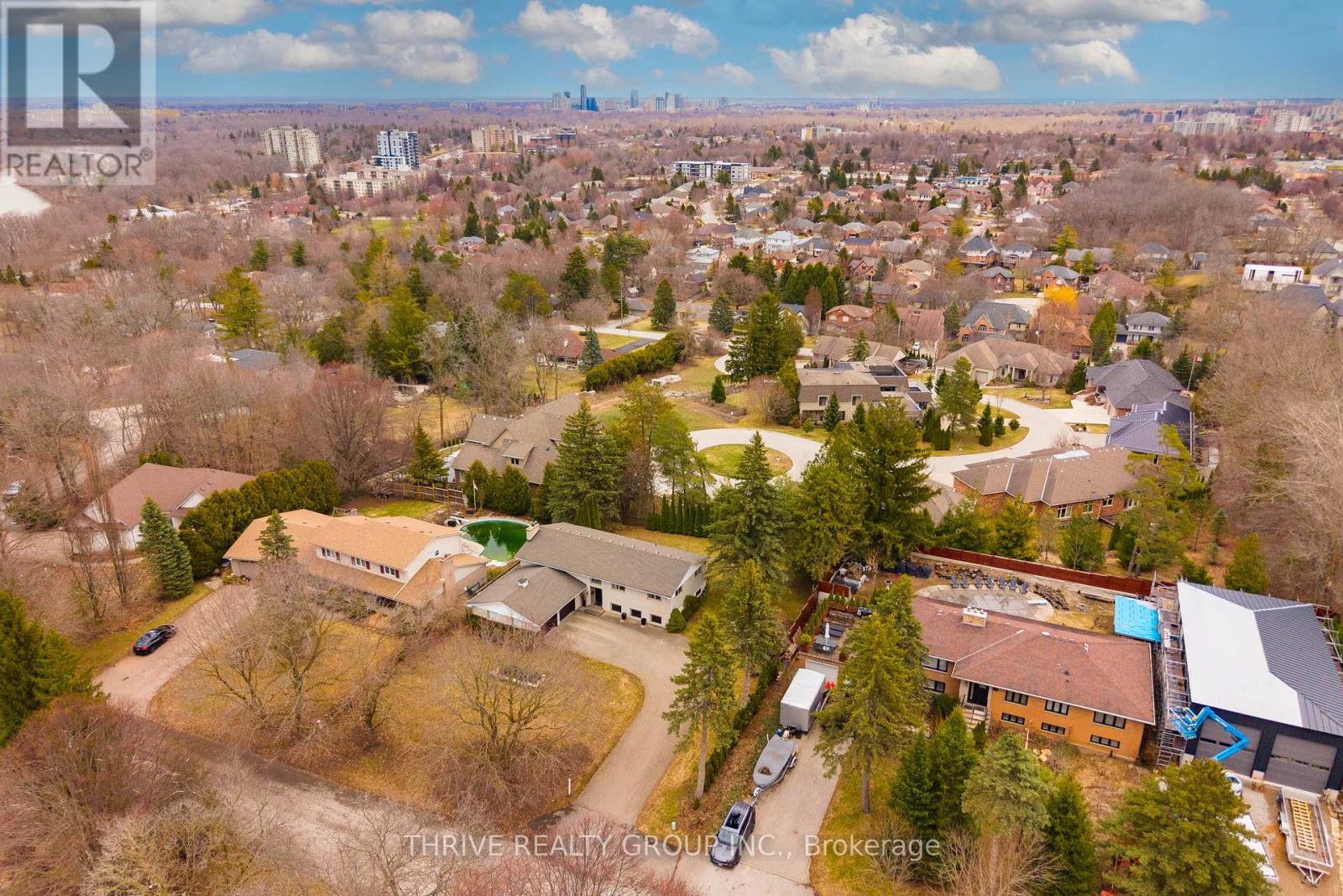 688 WESTMOUNT HILL DRIVE - 39