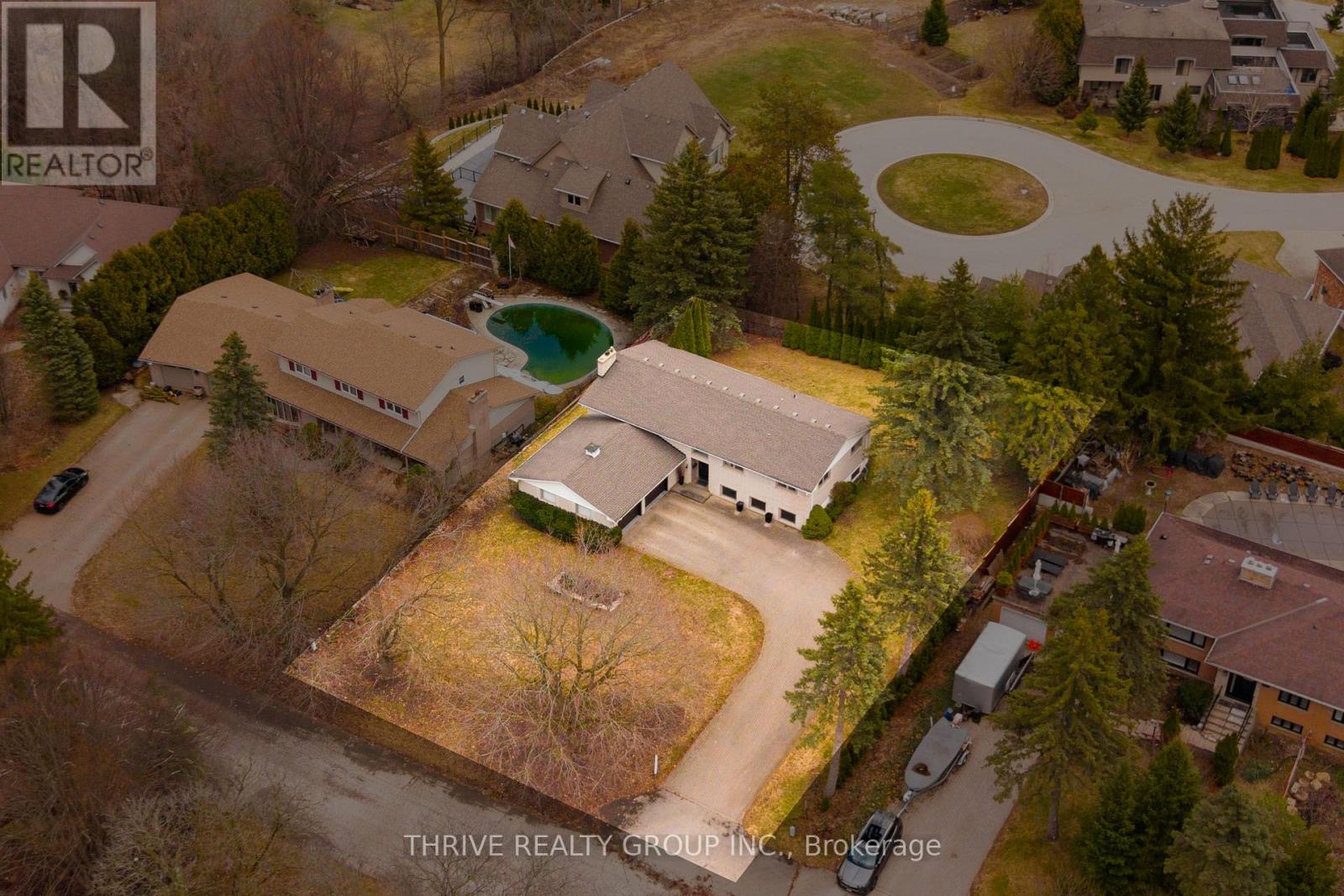 688 WESTMOUNT HILL DRIVE - 38