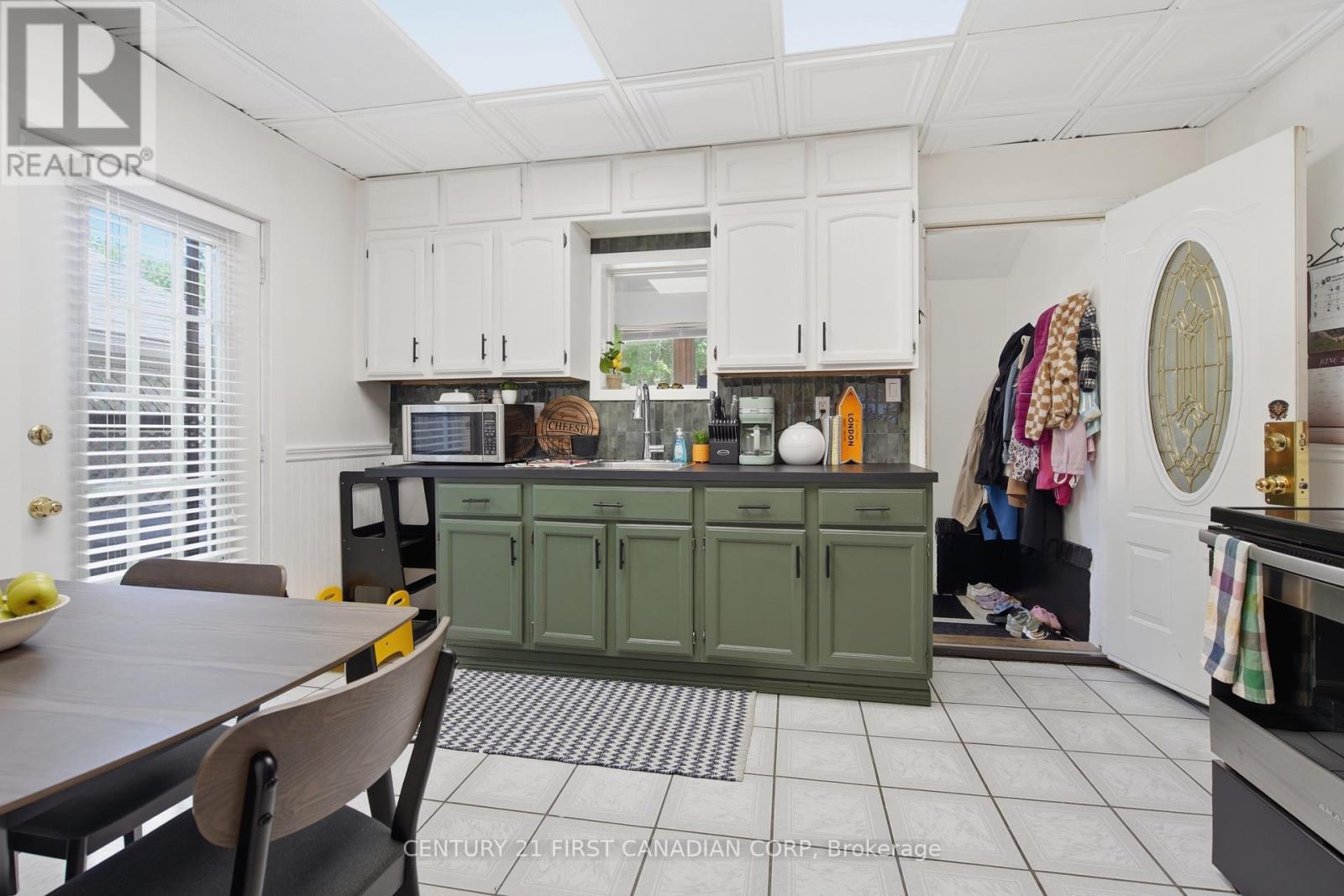 56 EUCLID AVENUE - 15