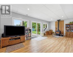 1833 Eagle Lake Road, Dysart Et Al, ON K0M1S0 Photo 17