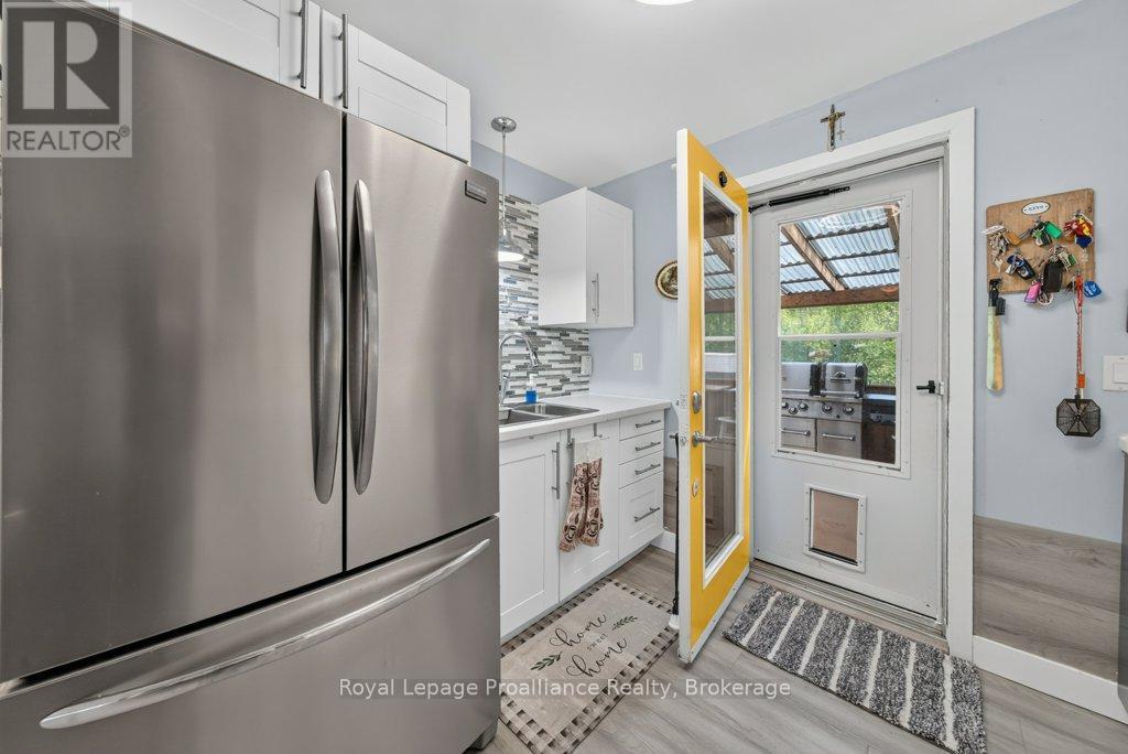 1012 LAKESHORE DRIVE - 26