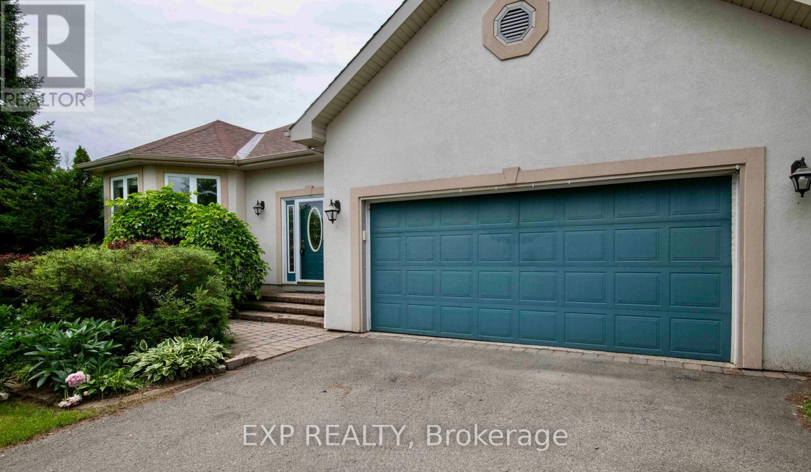 60 PIONEER DRIVE - 3