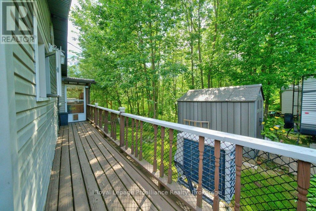 1012 LAKESHORE DRIVE - 37