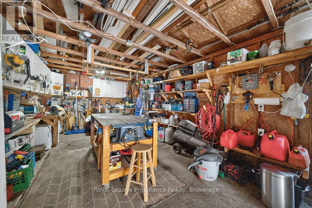 1012 LAKESHORE DRIVE - 46