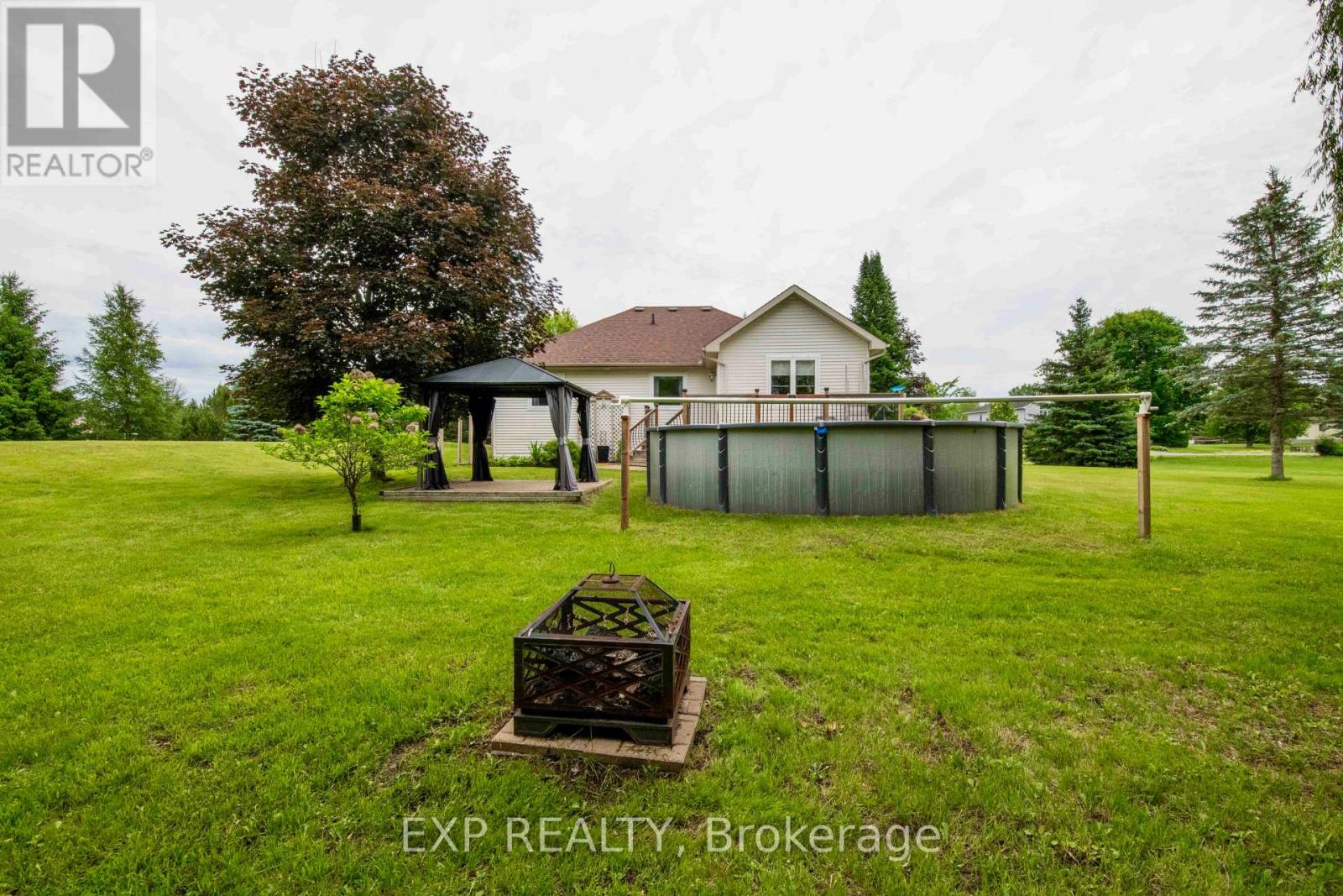 60 PIONEER DRIVE - 37