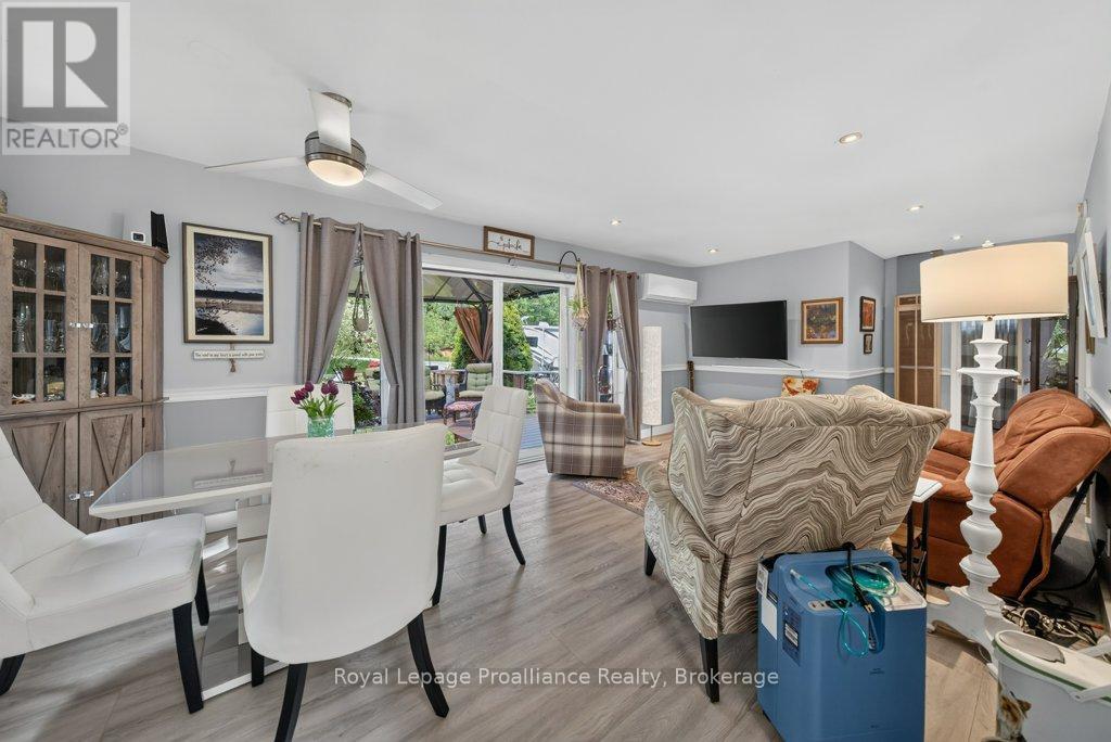 1012 LAKESHORE DRIVE - 19