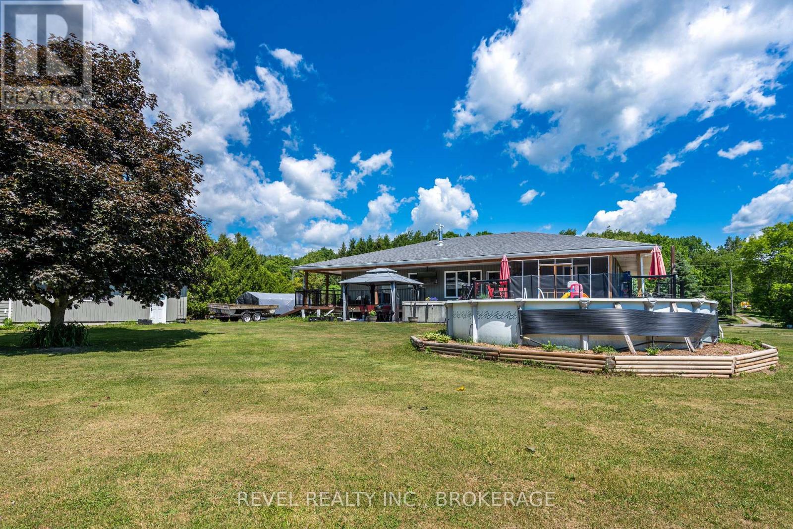 2089 SUNBURY ROAD - 45