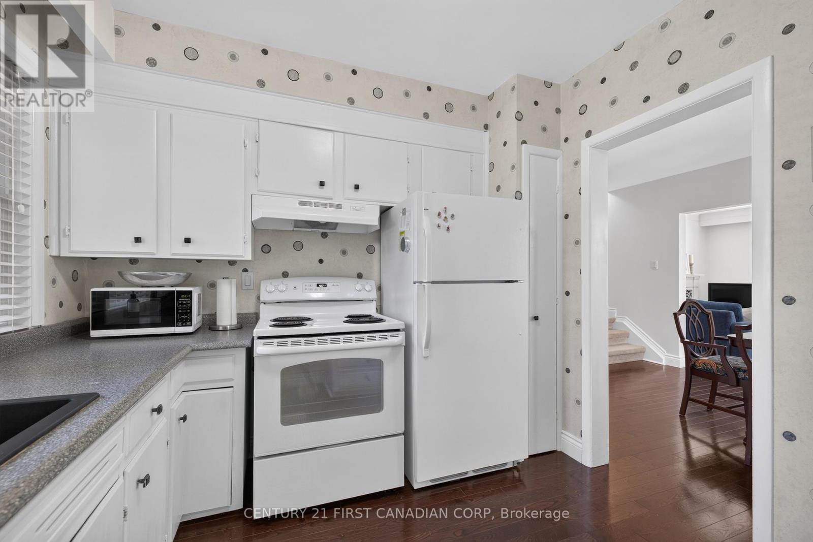 #27 1220 ROYAL YORK ROAD - 10