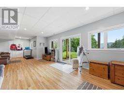 1833 Eagle Lake Road, Dysart Et Al, ON K0M1S0 Photo 18