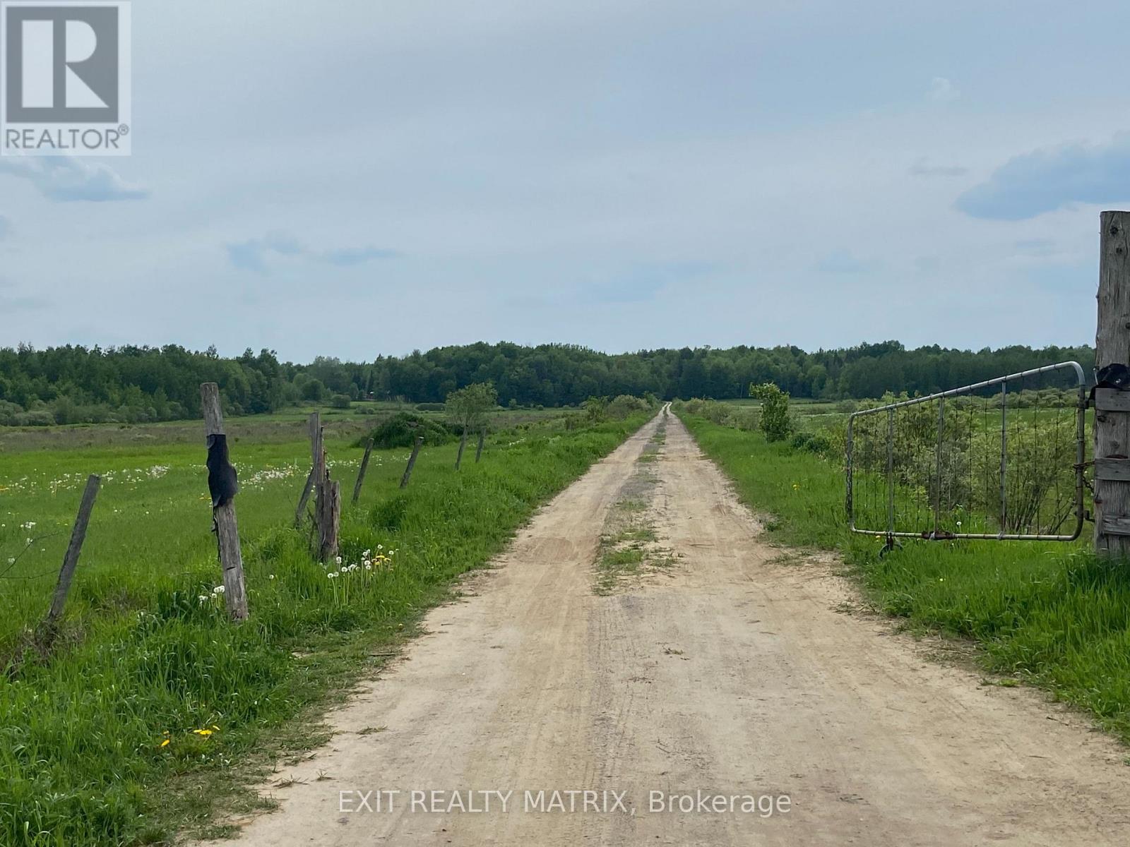 Land for Sale in Ottawa – 5444 SAUMURE ROAD, Ottawa – MLS# X13474772 - Image 2