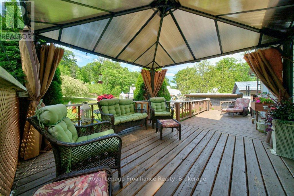 1012 LAKESHORE DRIVE - 6