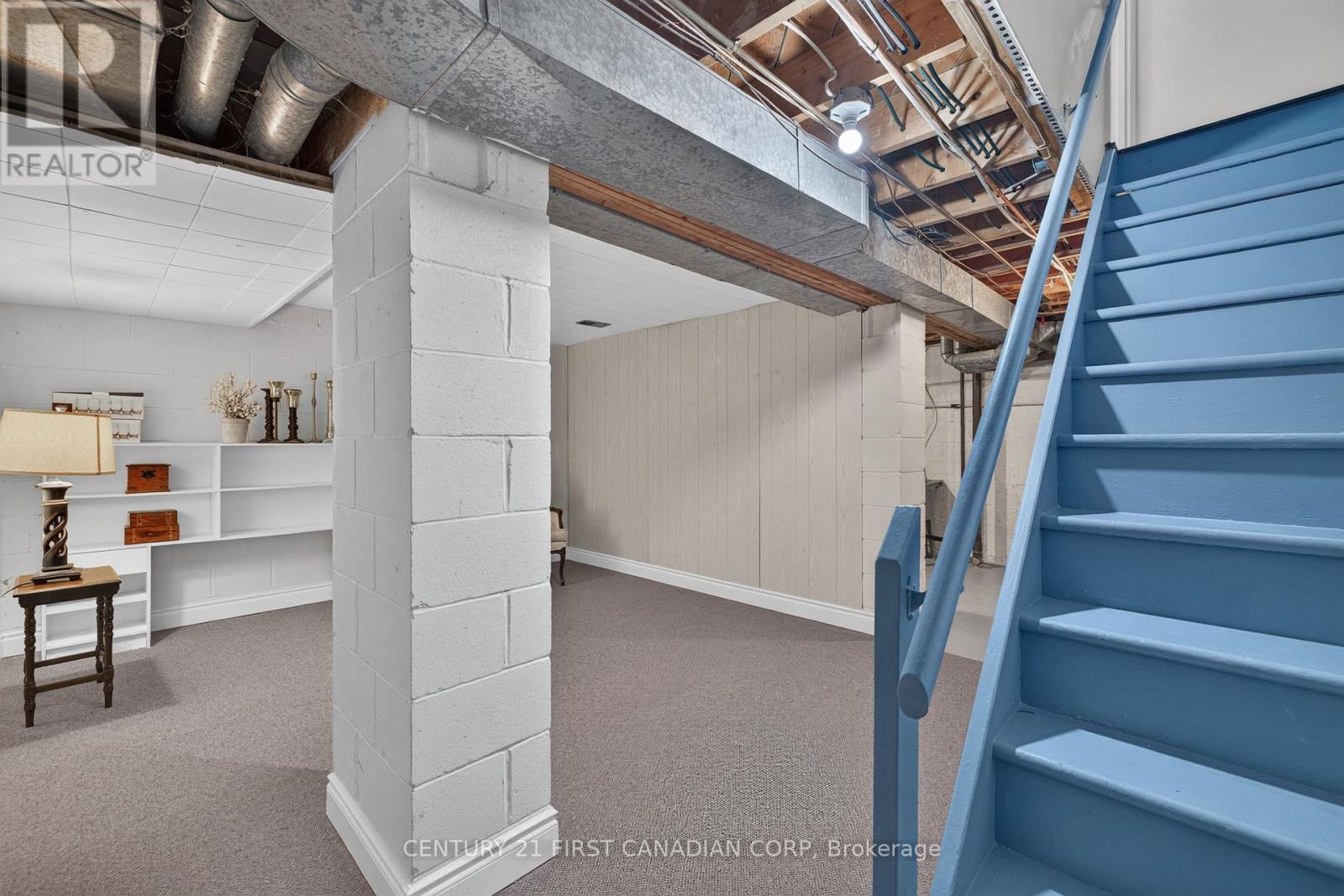 #27 1220 ROYAL YORK ROAD - 26
