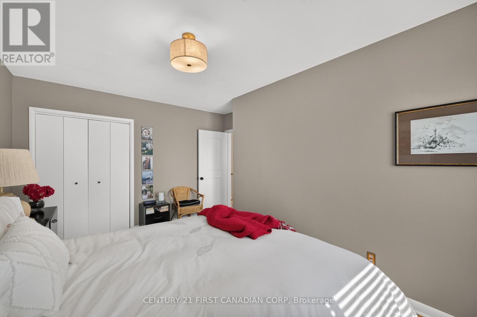 #27 1220 ROYAL YORK ROAD - 22