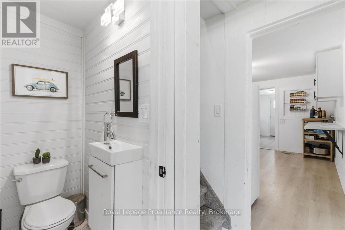 19 BOSWELL STREET - 12