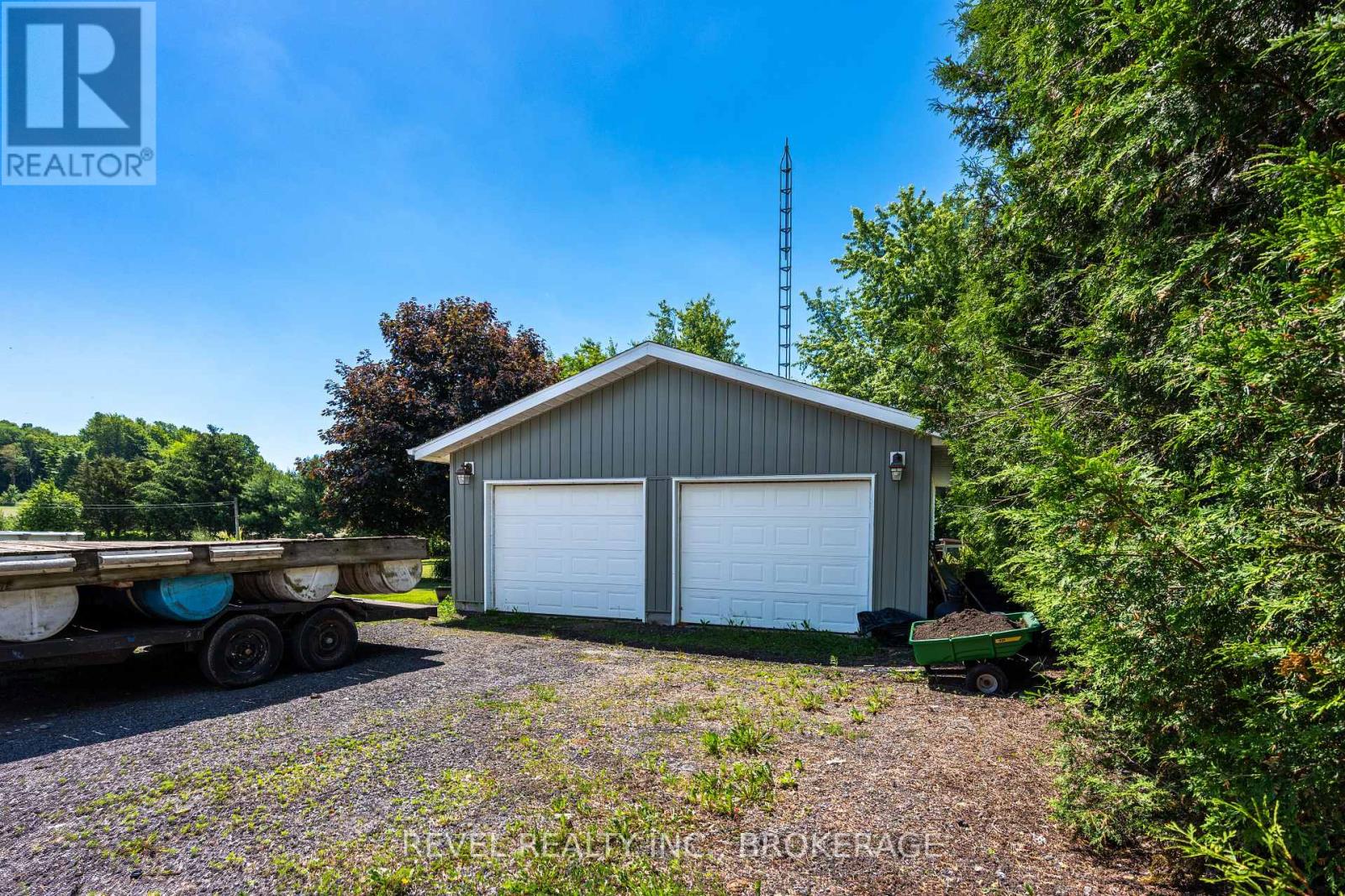 2089 SUNBURY ROAD - 42