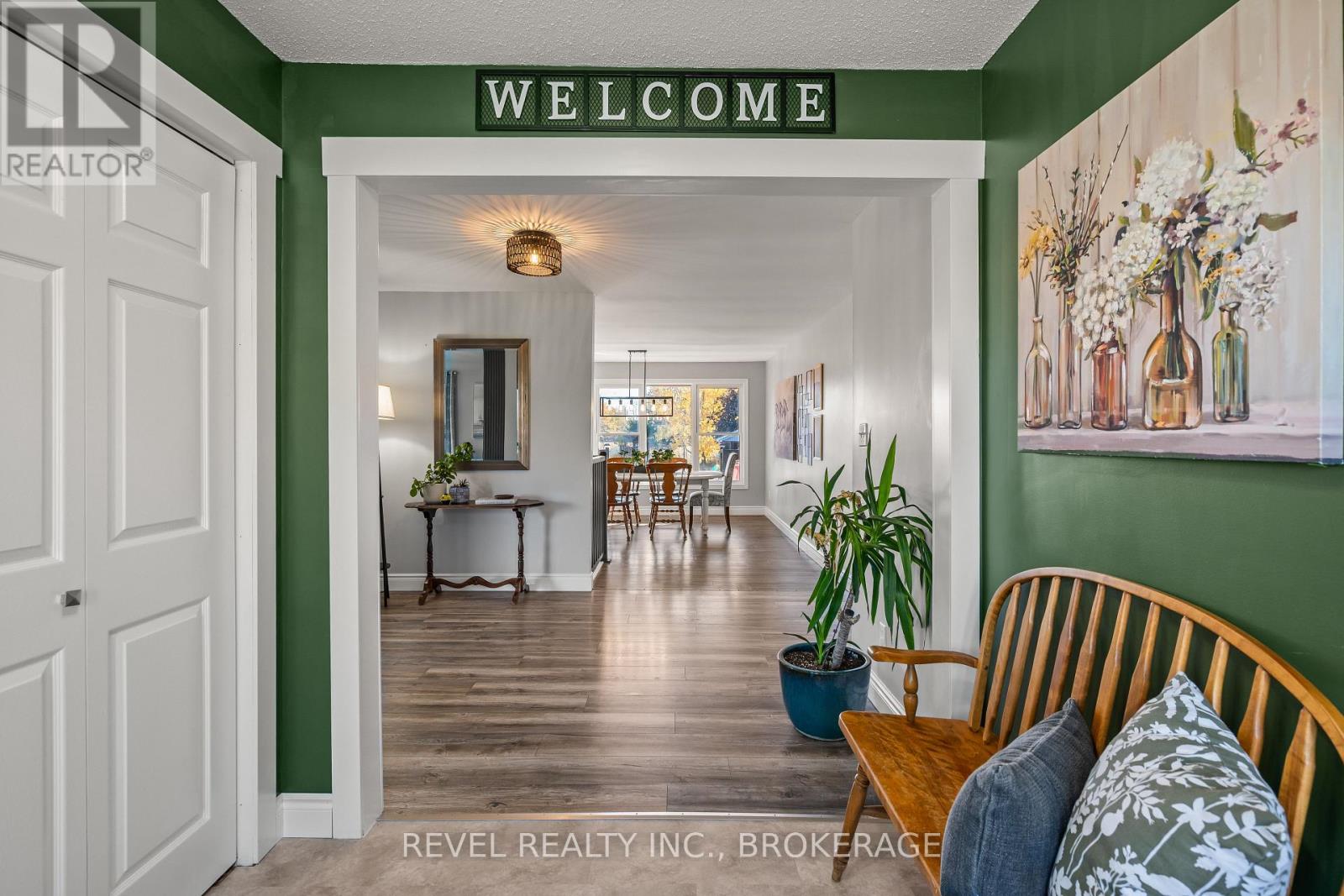 2089 SUNBURY ROAD - 5