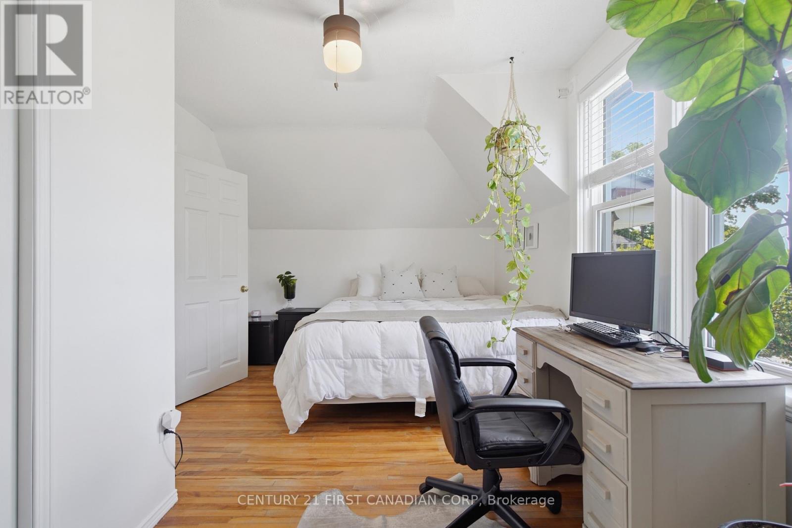 56 EUCLID AVENUE - 23