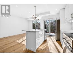14 Stevens Avenue, Ottawa, ON K1K1K5 Photo 10