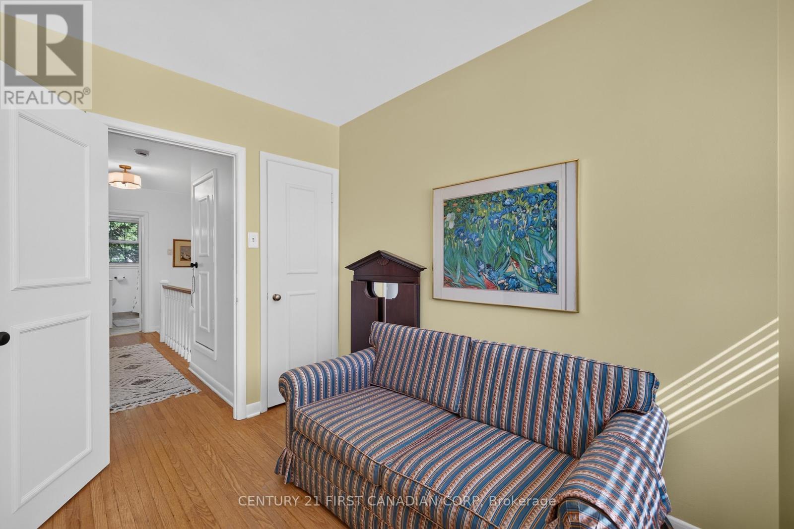 #27 1220 ROYAL YORK ROAD - 24