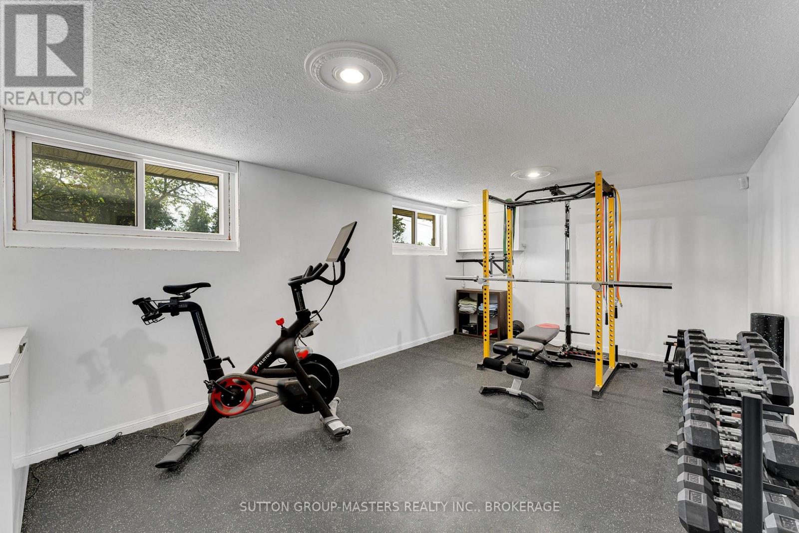 2025 COLE HILL ROAD - 30