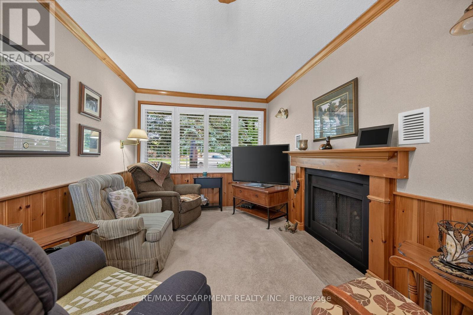 511 FIDDLERS GREEN ROAD - 21