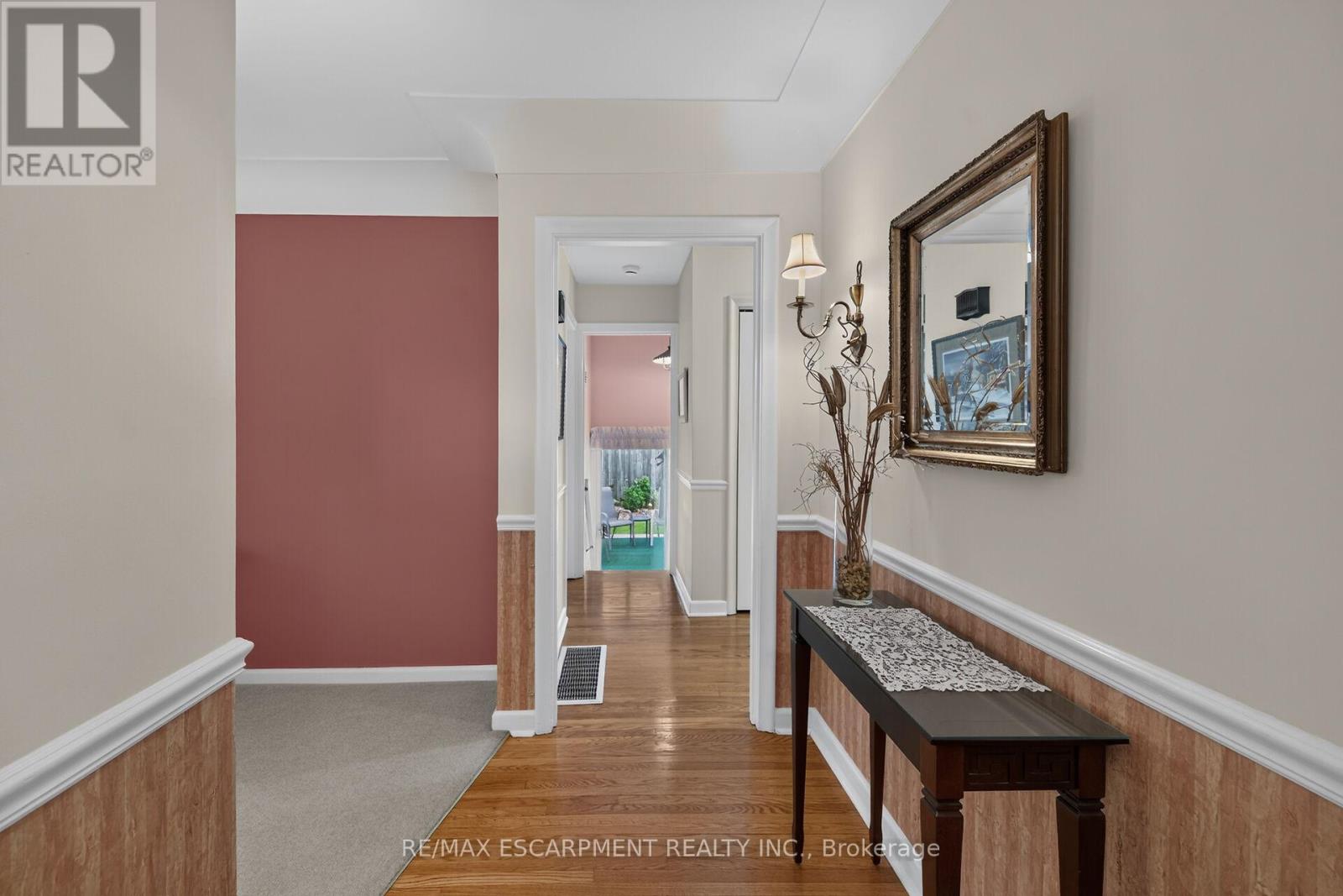 511 FIDDLERS GREEN ROAD - 6