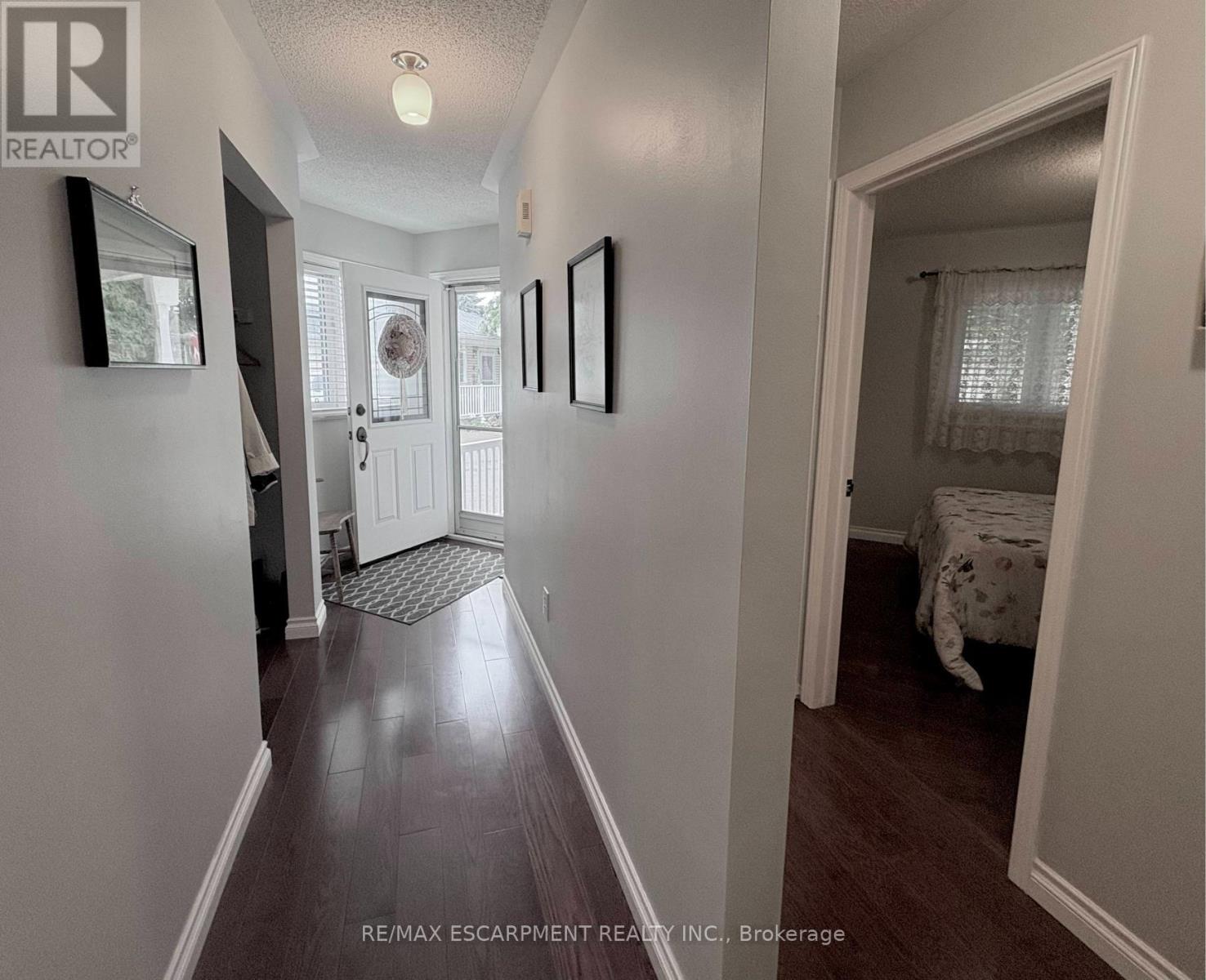 227 SILVERBIRCH BOULEVARD - 13