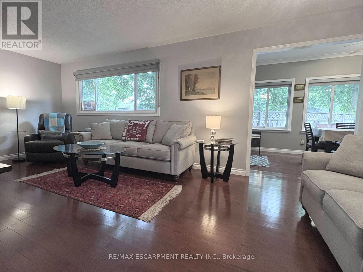 227 SILVERBIRCH BOULEVARD - 16