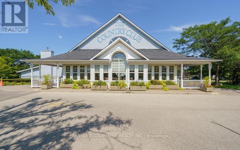 227 SILVERBIRCH BOULEVARD - 35