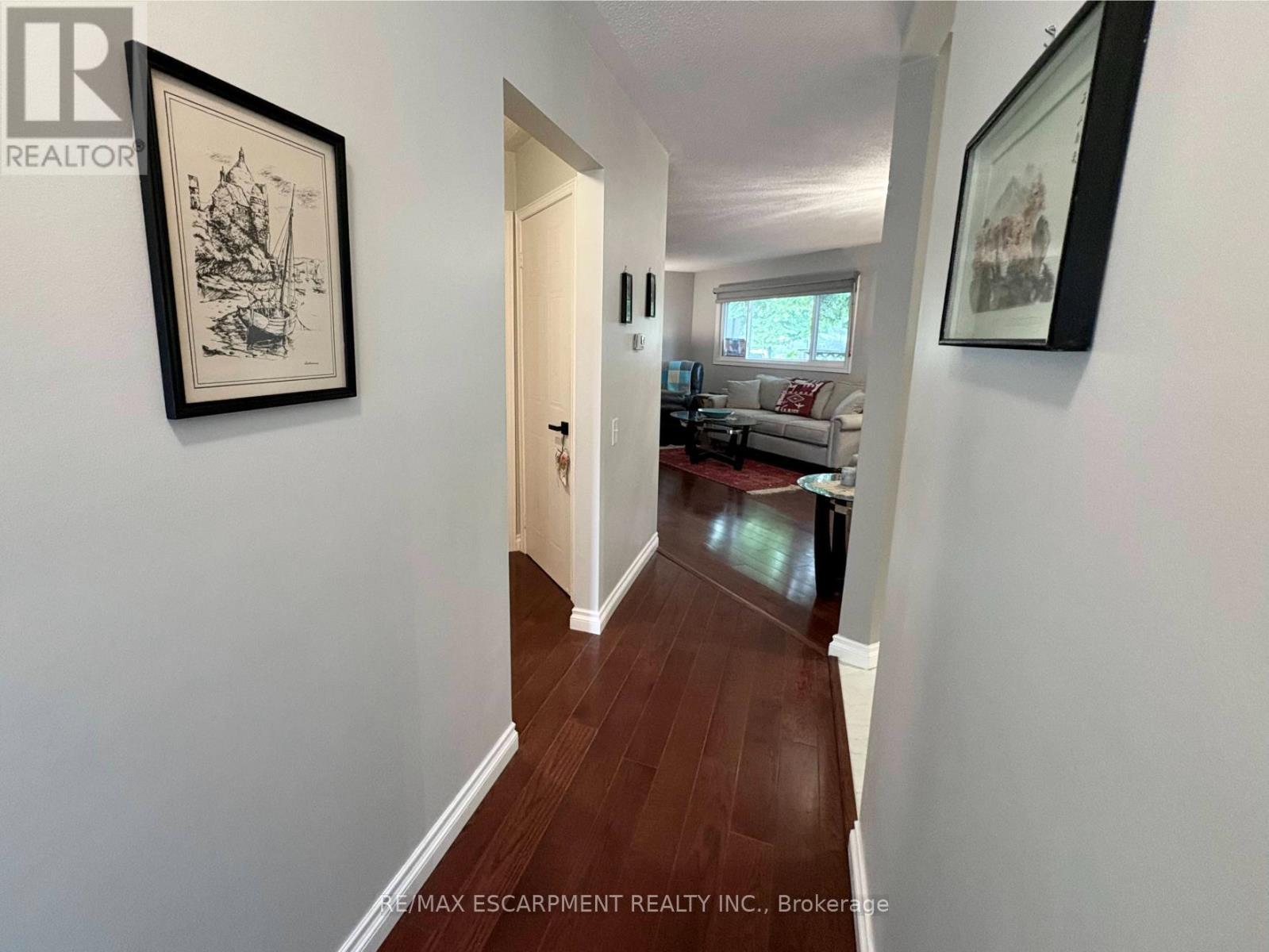 227 SILVERBIRCH BOULEVARD - 7