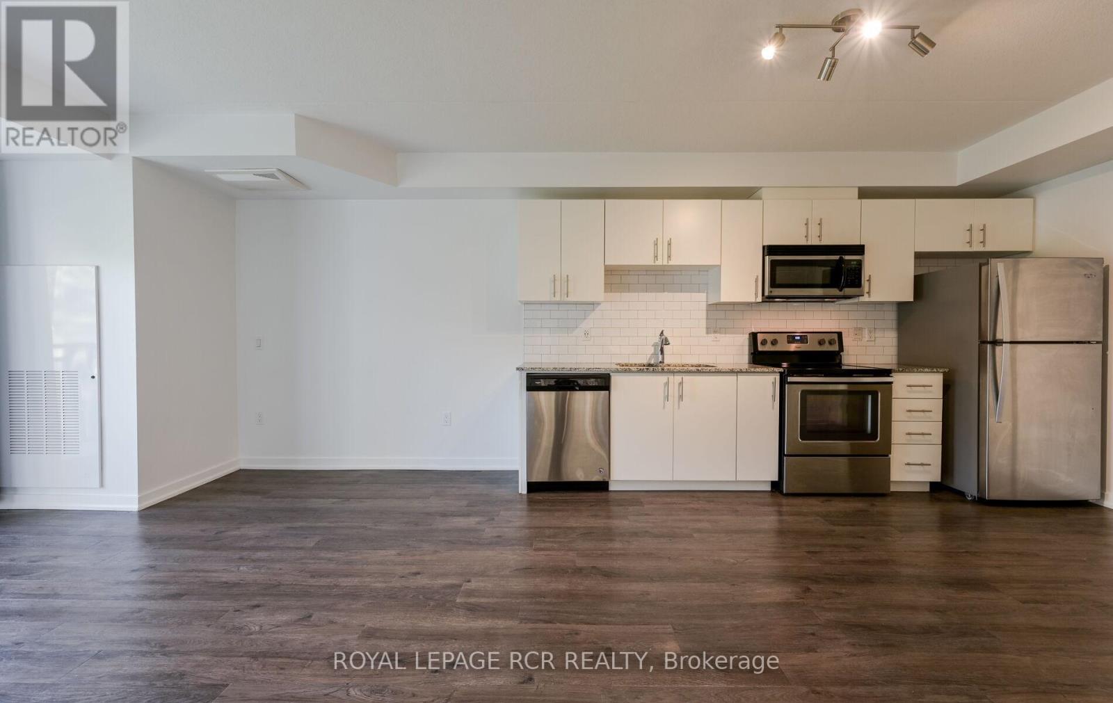 #LL02 25 KAY CRESCENT - 6