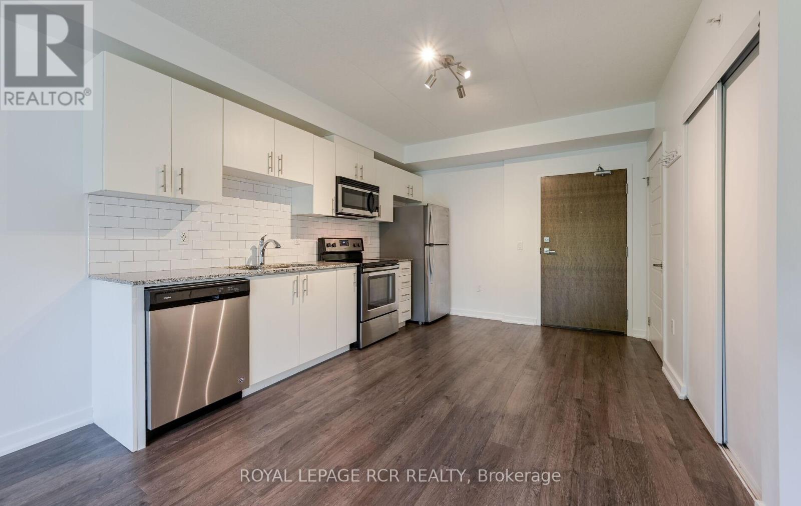 #LL02 25 KAY CRESCENT - 7