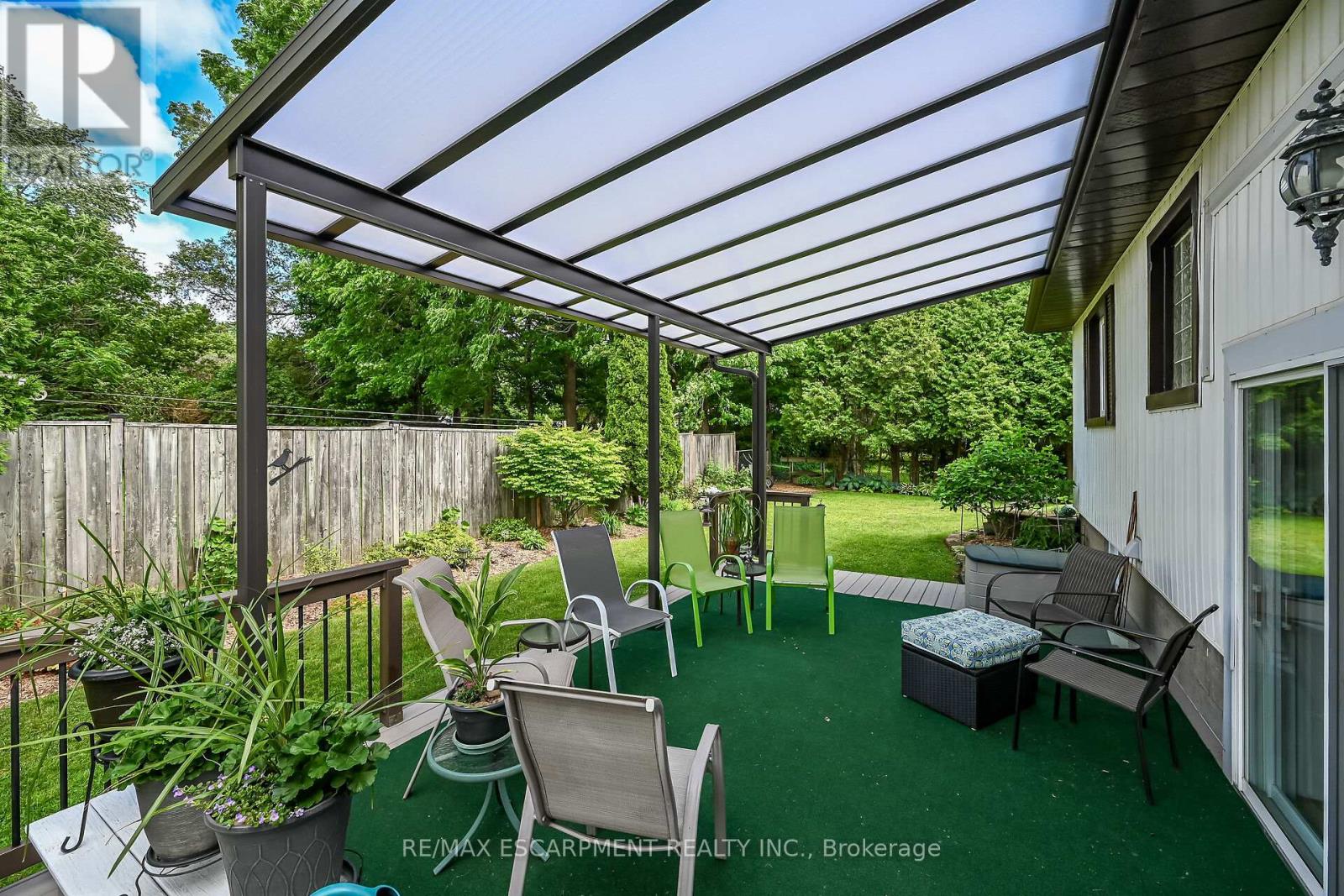 511 FIDDLERS GREEN ROAD - 44