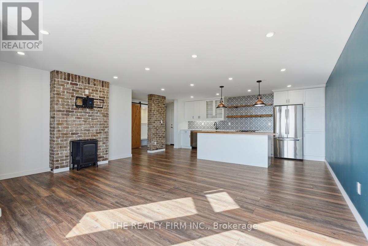 #1210 45 POND MILLS ROAD - 19
